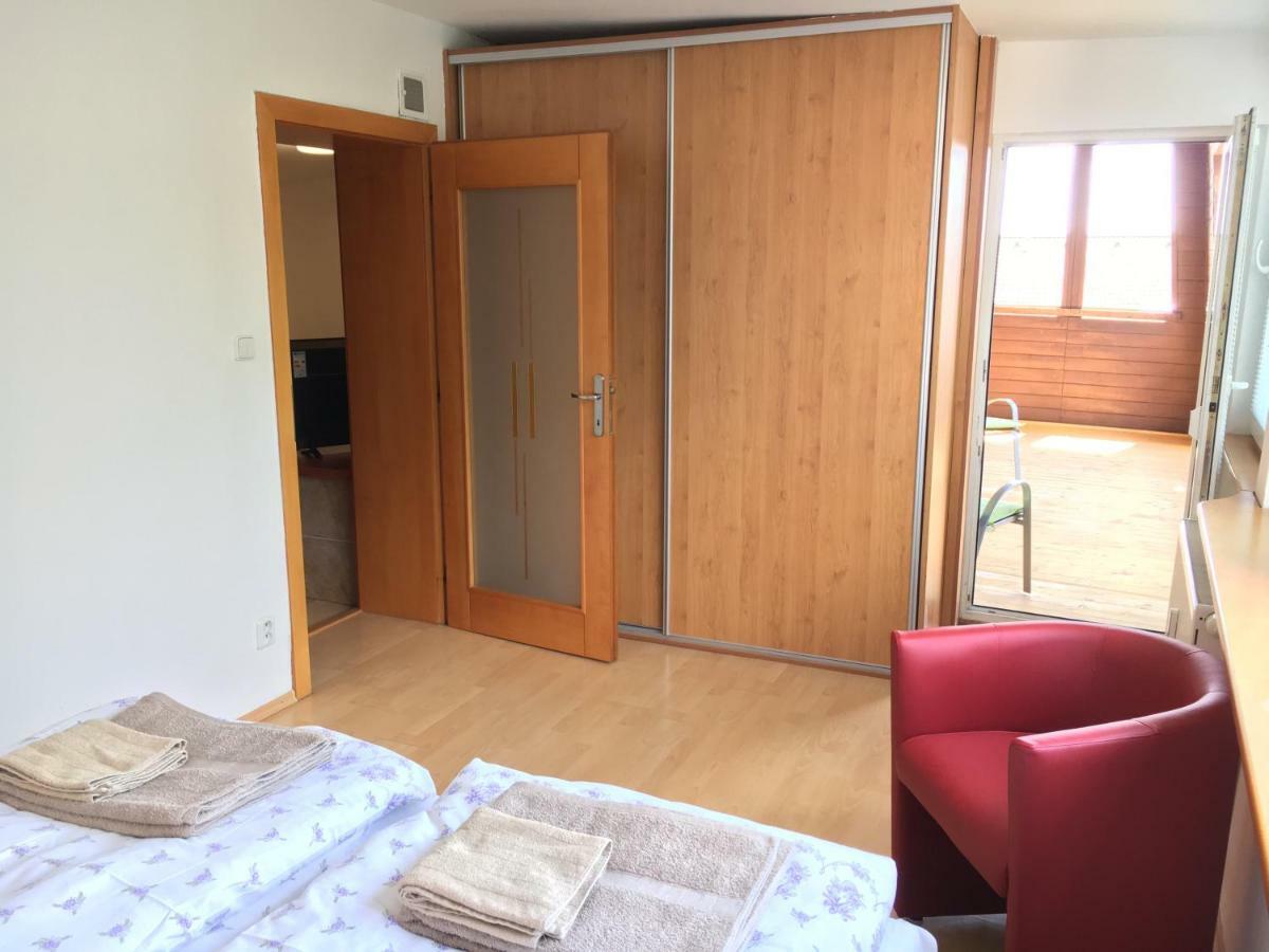Home Veľký Slavkov Exteriér fotografie